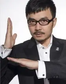 胡子一刮,人设崩塌没有胡子判若两人的明星,修睿那个你敢信