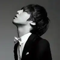 欧美西装头像男穿西装气质男头像