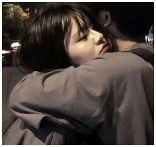 浪漫恩爱情侣头像,张张萌skr人,情敌气的直跺脚