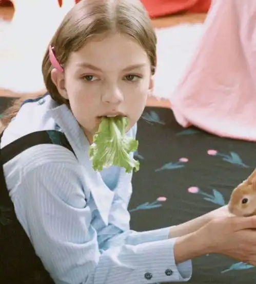 有哪些高逼格的欧美沙雕头像