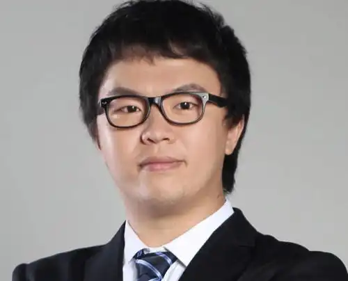 90后男生靠手绘头像引资,开发画你app成功创业