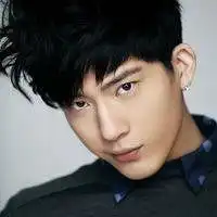 井柏然背影微信头像图片大全