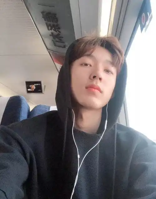 终于不再是娘炮这部综艺充满了男性荷尔蒙,让我爱上了篮球