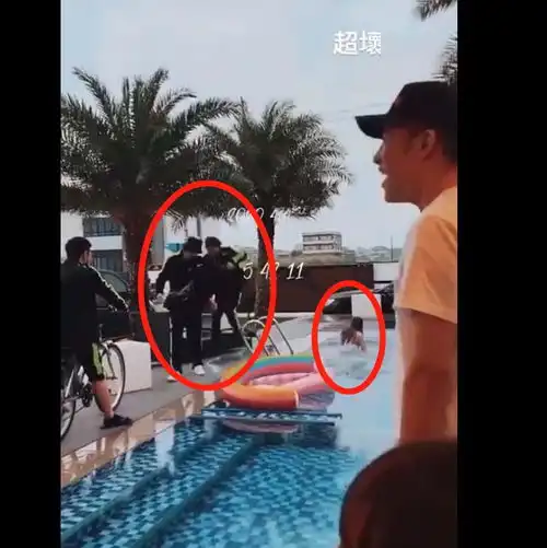 罗志祥周扬青渣男不值得九年女友降不了经纪人枕边坐辣妹泳池趴