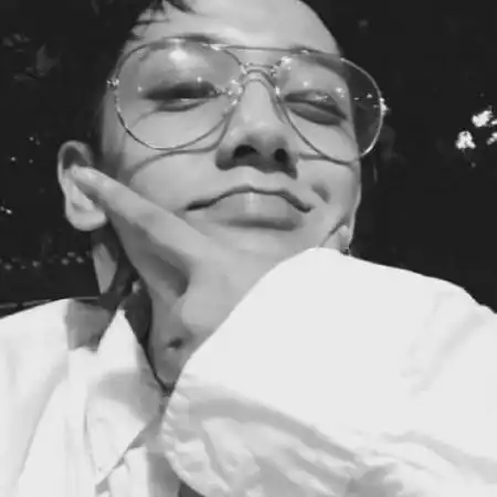 黑白炫酷微信男生头像,酷酷的是这么有范儿