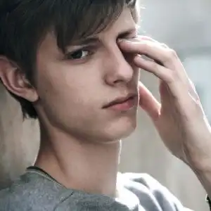 最新意境伤感男生头像男生冷酷qq个性头像