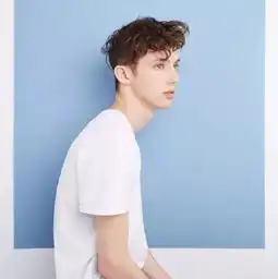 不是所有长得好看的,都叫美少年