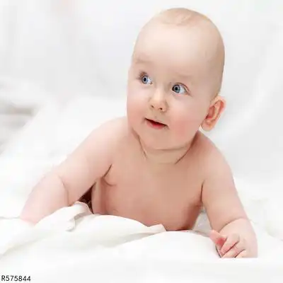 宝宝皮肤黑怎么办4个方法可让宝宝皮肤慢慢变白