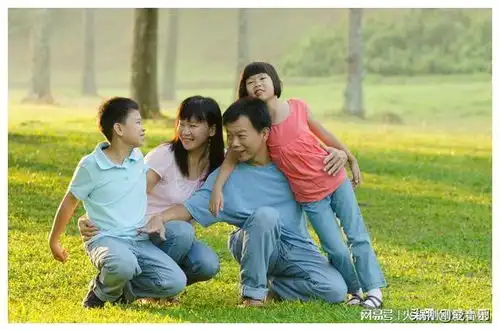 老了以后,当父母去世了,再去兄弟姐妹家吃饭,就会醒悟3个道理