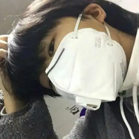 戴口罩的男生头像真人,戴口罩的小哥哥太适合现在使用了