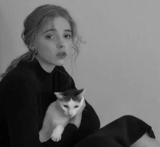 能从校服到婚纱的4个星座,双鱼的感情很甜,最后一个才是楷模