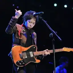 谁来管管她们听说周冬雨窦靖童成cp,竟然衣品也这么配