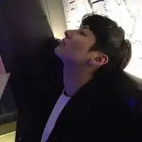 伤感男生头像别把日子过得像句废话