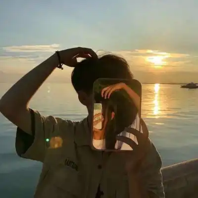 00后个性情侣头像一男一女