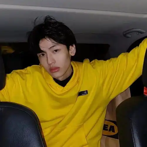 头像你就做自己吧,有点奇怪也没关系