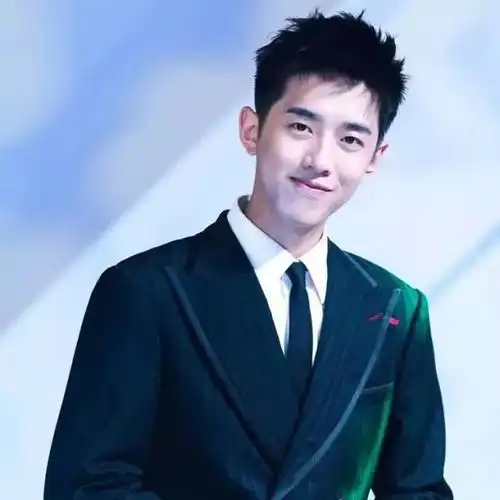 流星花园翻拍唤起回忆杀,主演平均年龄21岁,平均身高185cm颜值逆天