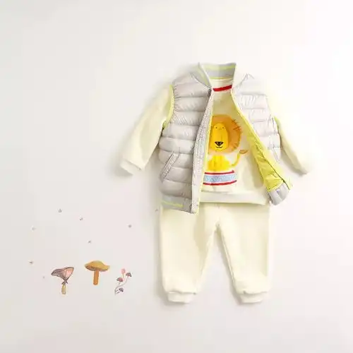 团马克珍妮春装来啦卫衣套装运动裤防晒衣,猛涨期要这样穿