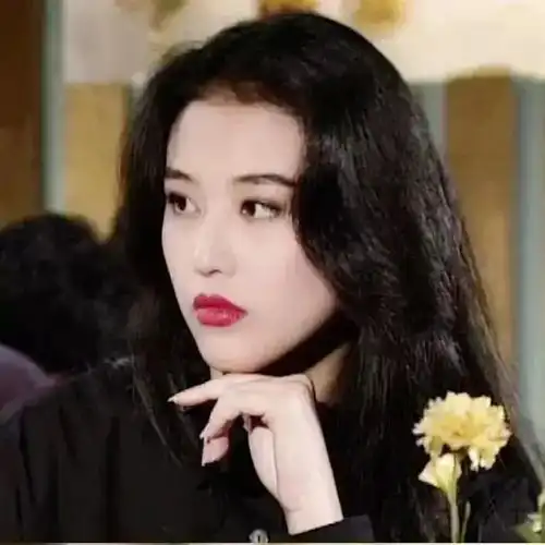 暗黑大尺度禁忌女孩火了顶级渣女颜渣男看了都得绕路走