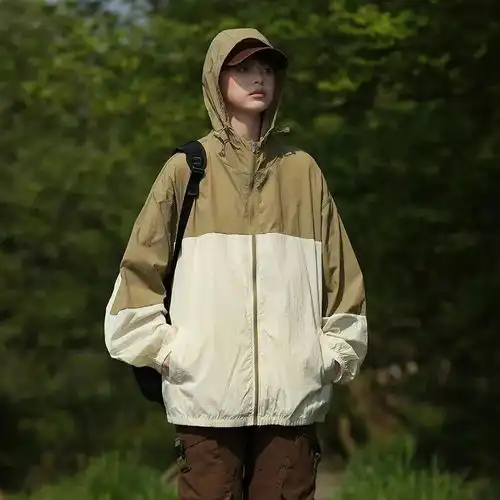 这件防晒衣太赞了凉感面料超薄超轻,男女都能穿,一件才79元