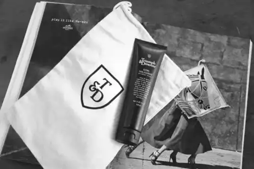 老克莱尔酒店里的标准洗护备品,专属于男人的洗面奶