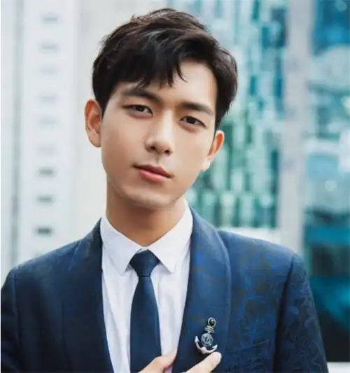 李现到底有多红韩商言的豪宅被粉丝买走,得知起步价有钱真好