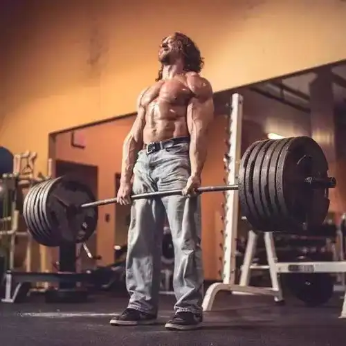 妹子赶紧找个肌肉男做男友,好处太多