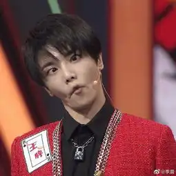 郑恺关晓彤互换头像,跑男和王牌家族集体自黑,鹿晗真不吃醋