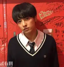 日本最帅男子高中生出炉曾经因太帅被霸凌到想要轻生