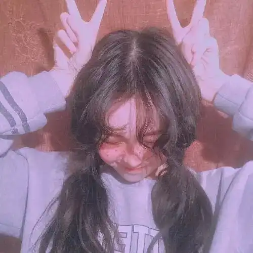 烫发就选不过肩烫,适合方脸超显瘦