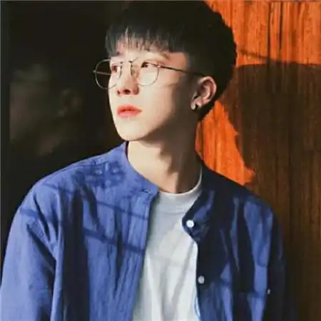 帅气男生头像超好看的男生阳光帅气头像