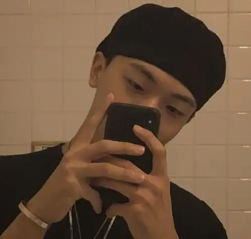 男生是妻管严的3种表现,倘若中两条以上,百分百是小奶狗