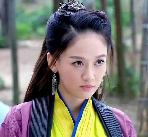 葵花宝典真要自宫其实挥刀自宫后,还有8个字