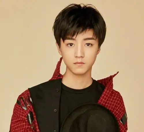 冲浪少年王俊凯,你可真是个接梗达人