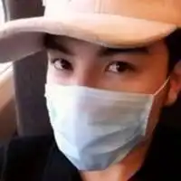 我是个喜欢戴口罩的男生,寻找同样喜欢戴口罩的mm一起交流,我qq328036589