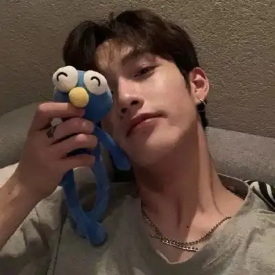 适合冬季的很温暖的卡通情侣头像知足且坚定温柔且上进