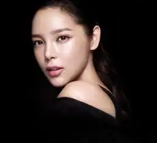 朴诗妍称因美容用禁药产后虚弱拒绝出庭