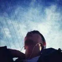 消逝不去的身影,带来的是无尽的思念