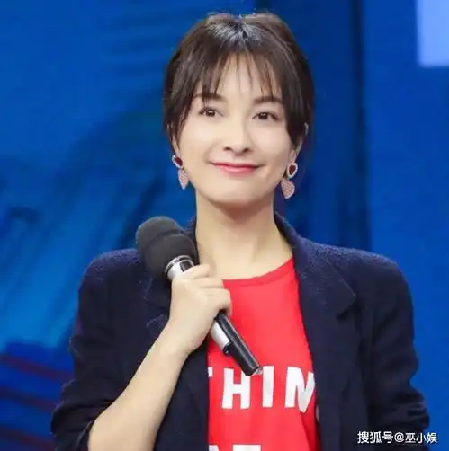 吴昕最新杂志造型短发尽显干练时尚感十足,越来越有女人味了