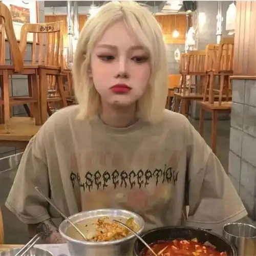 情侣头像女生眼中成熟的男生是什么样的