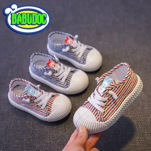 清新气息,春季百搭,软底耐磨儿童条纹帆布鞋女童饼干鞋男童运动鞋