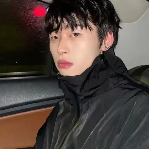 男生头像重感情的人总是没有好下场