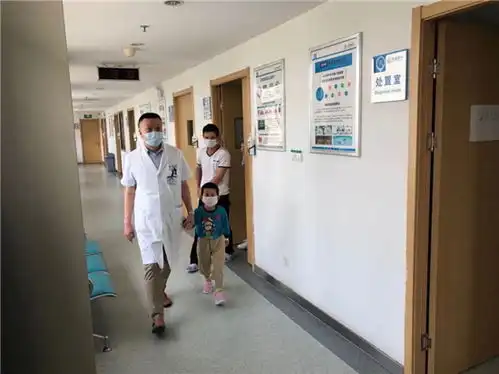7年黑暗一朝抹去,武汉普瑞眼科为先天性白内障男孩重筑光明视界