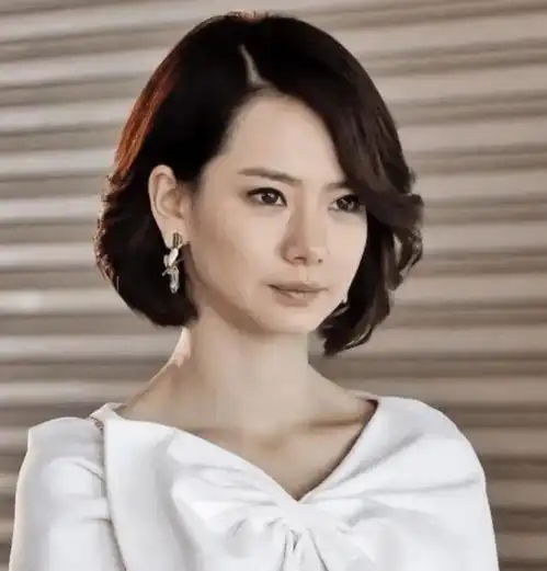 四川最受欢迎的四位女明星,戚薇排最后,第一名的她无人能及