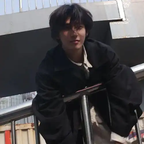 头像只要我没有道德你就绑架不了我