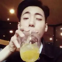 谁有这种发型的照片呀,清楚一点的