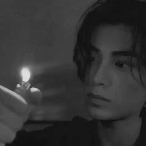 每日头像100张黑白头像来袭,等待你签收