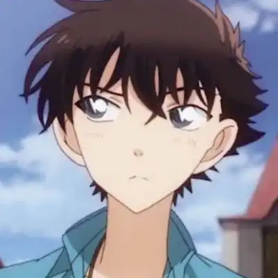 工藤新一和小兰情头名侦探柯南情侣头像一左一右