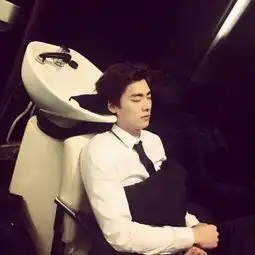 下载图片大全李易峰