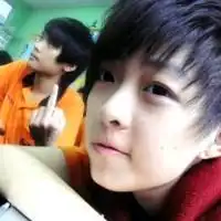 求可爱男生头像