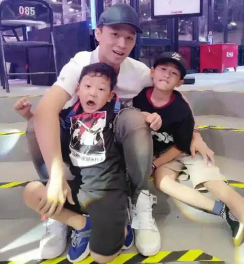 偶遇郑爽新男友,情感迷茫者要相信,幸福会在对的时间到来